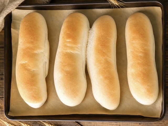 Freshly baked Pan de Agua