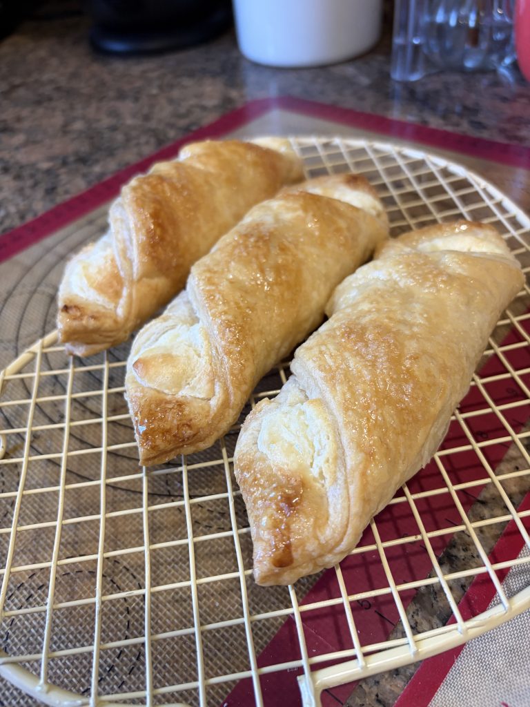 Quesito (Puerto Rican Cheese Danish)