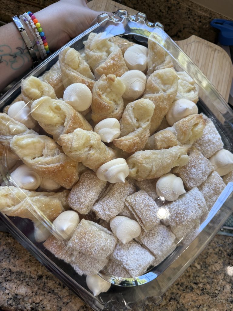 Boricua Party Pastry Tray (Medium Size)