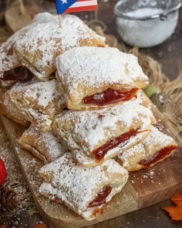 Pastelillo de Guayaba (Guava Pastry)