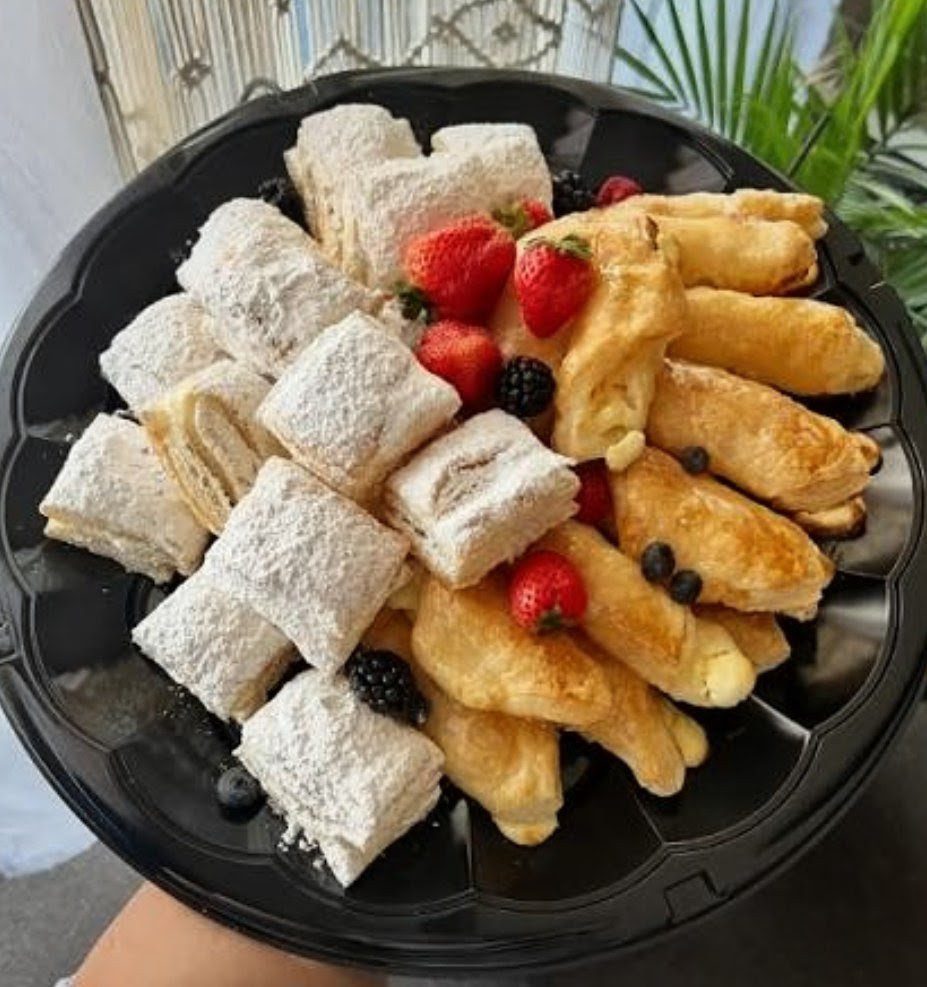 Boricua Party Pastry Tray (Small Size)